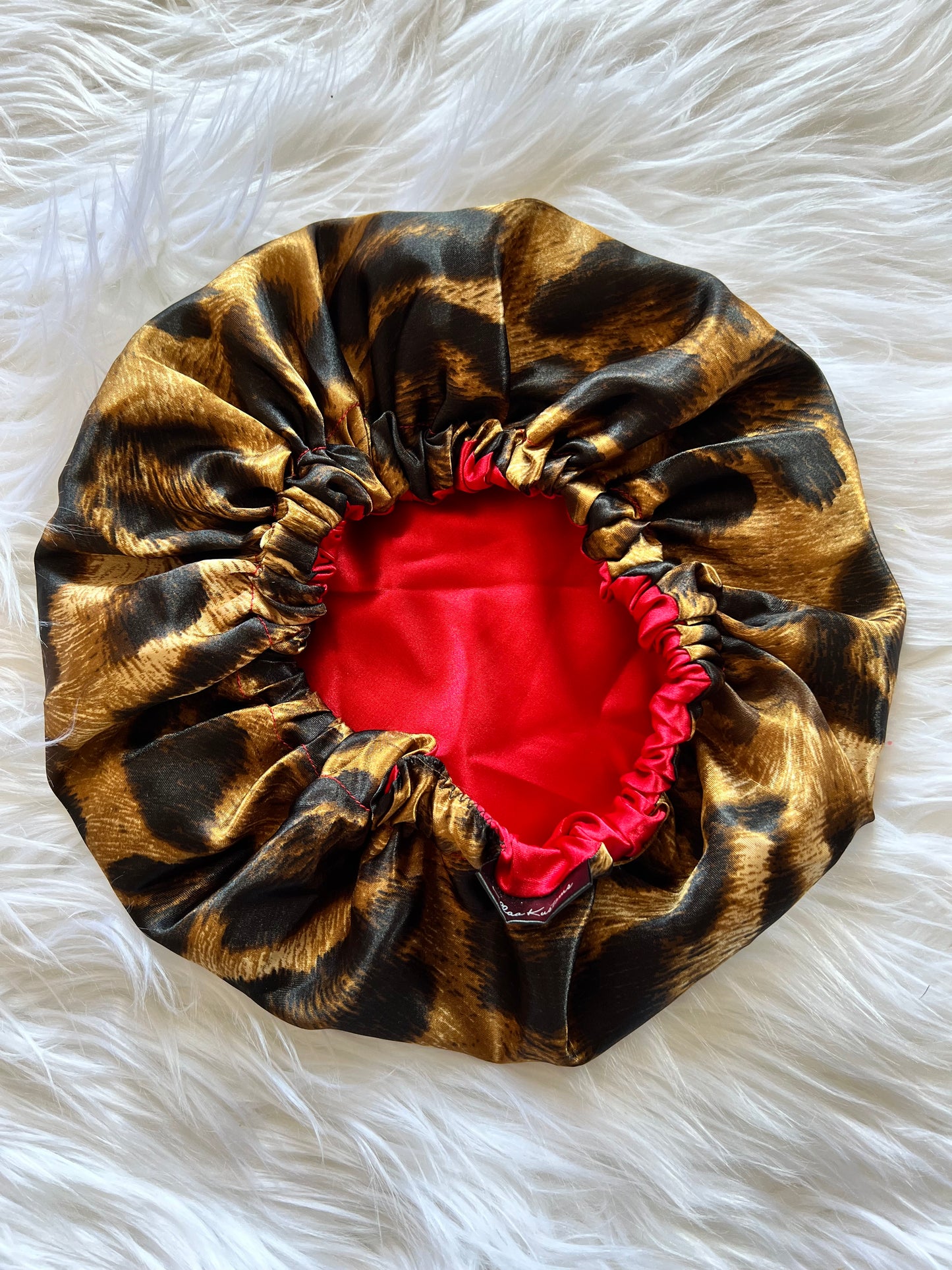 Leopard Bonnet